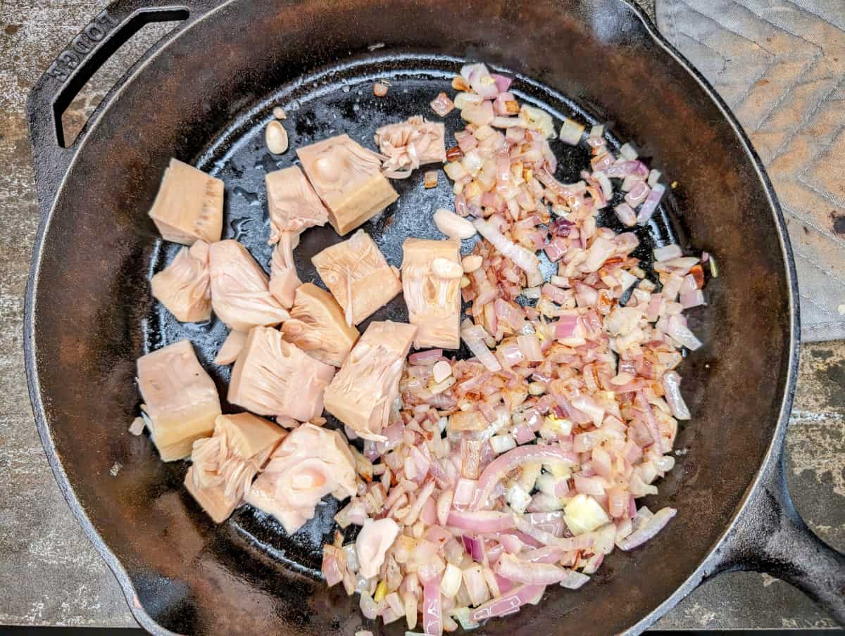 Sloppy Jacks, in pan, add jackfruit.