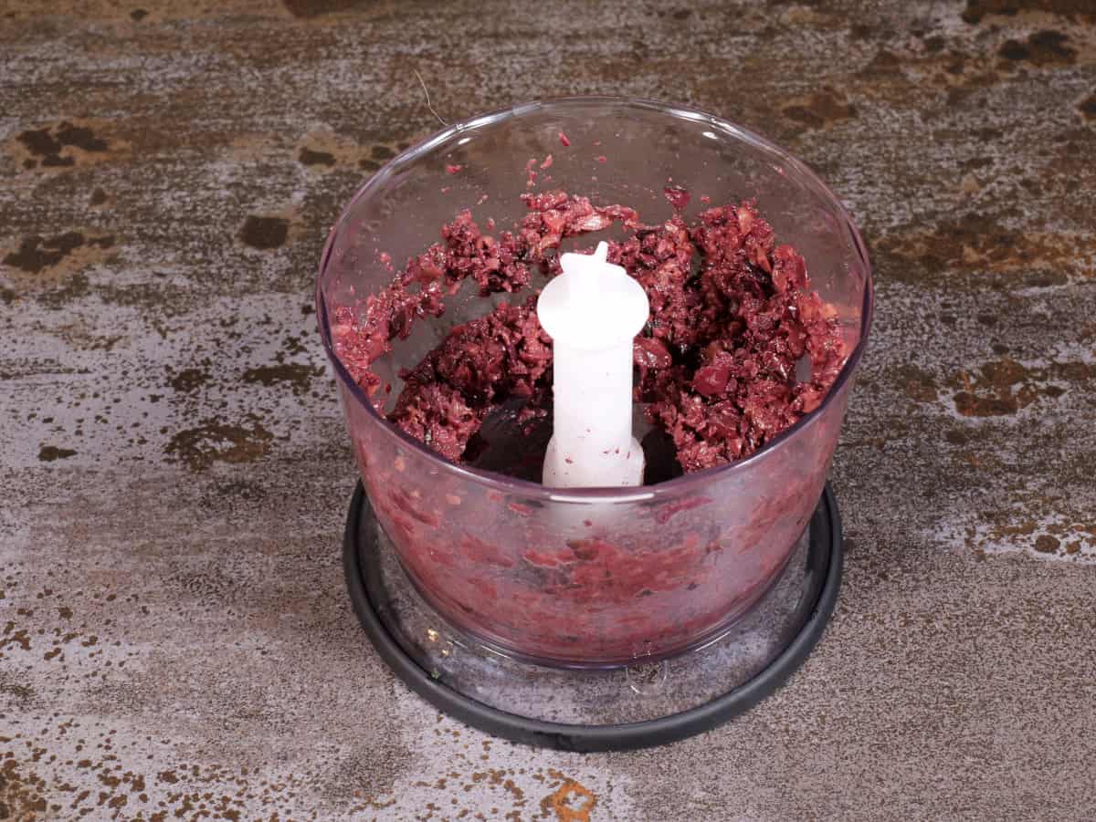 olives pulsed in food processor