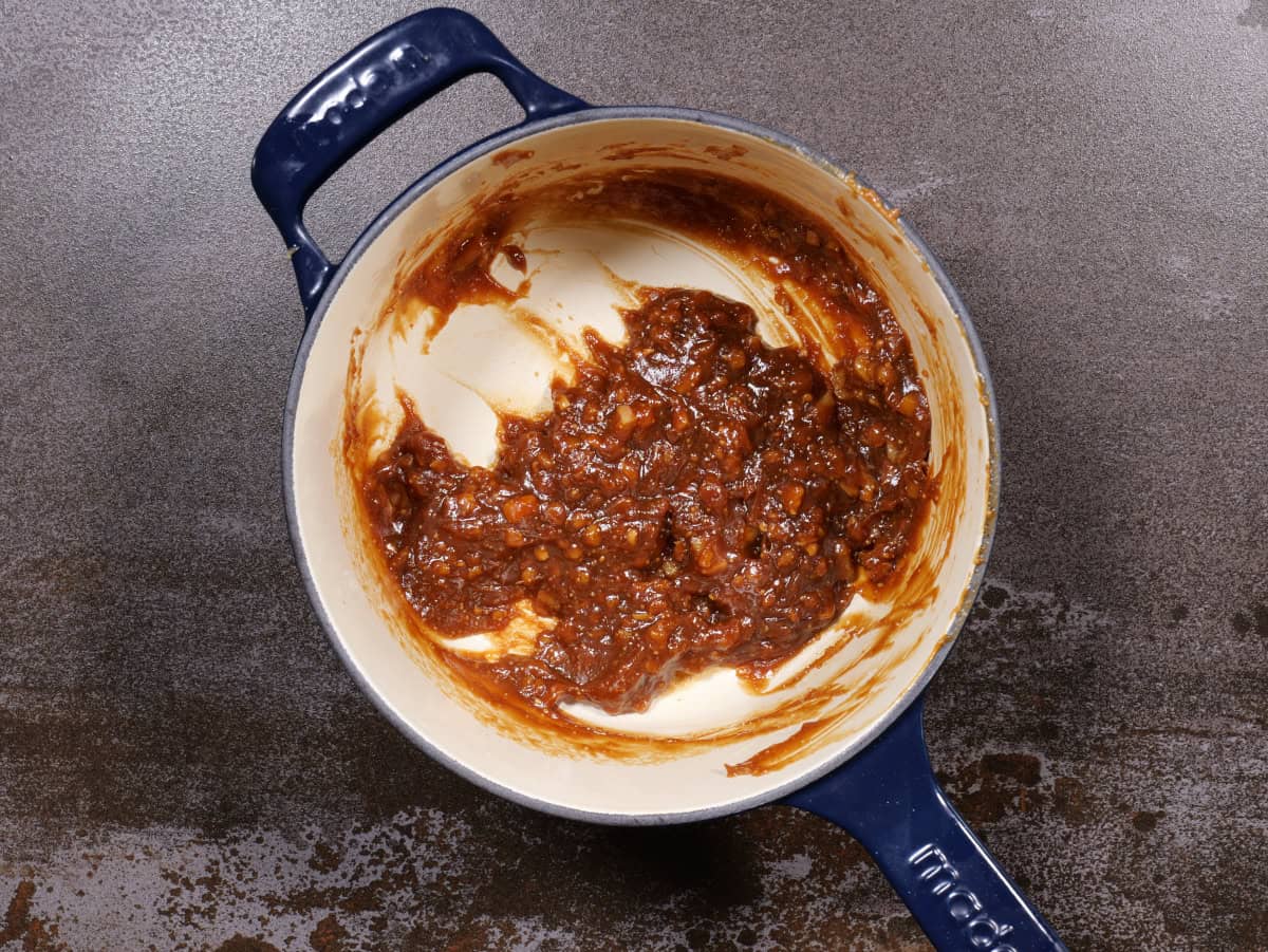 the partial sauce after cooking