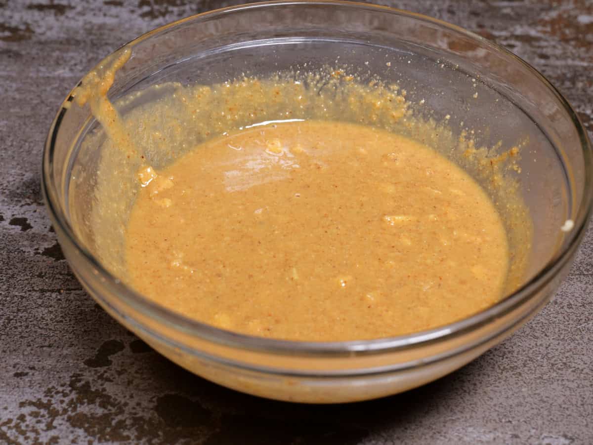 The dressing mixed together.